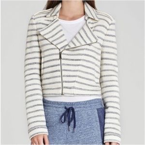 BCBGMaxAzria Women MED Cream Striped Knit Blazer